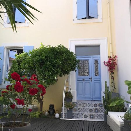 Notre Maison Aux Volets Bleus Ouveillan Zewnętrze zdjęcie